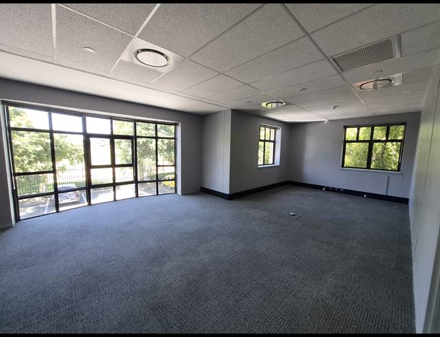 475M² OFFICE TO LET IN SANDTON CENTRAL